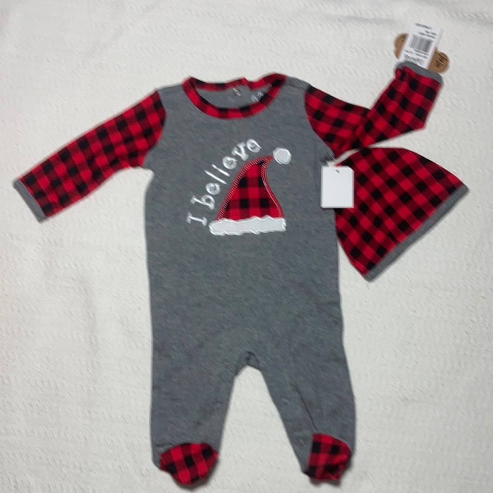 Christmas Outfit Sleep-n-Play w/ Hat NEW SET